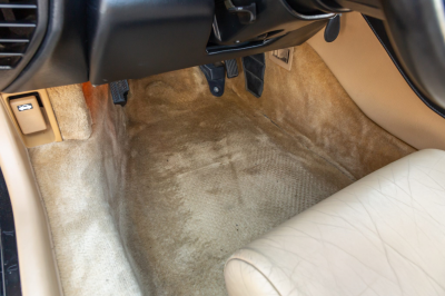 1995 Acura NSX in Berlina Black over Tan