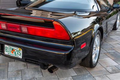 1995 Acura NSX in Berlina Black over Tan