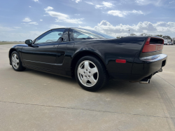 1991 Acura NSX in Berlina Black over Black