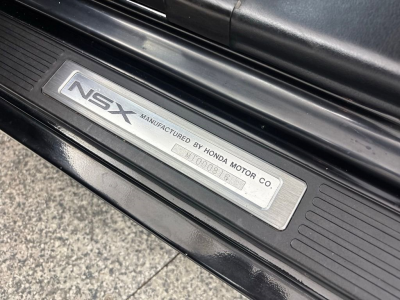 1991 Acura NSX in Berlina Black over Black