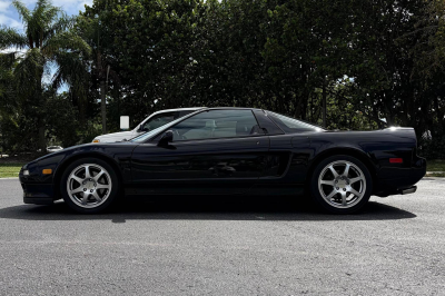 1991 Acura NSX in Berlina Black over Black