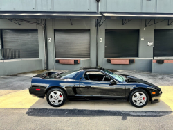 1991 Acura NSX in Berlina Black over Black