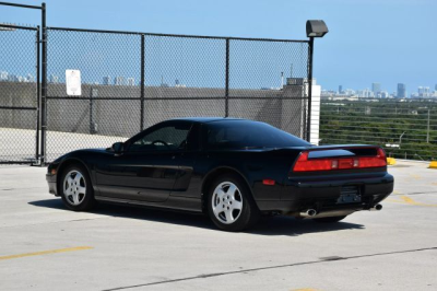 1991 Acura NSX in Berlina Black over Black