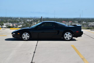 1991 Acura NSX in Berlina Black over Black
