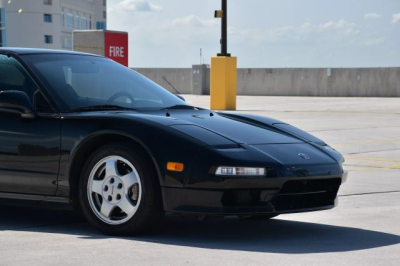 1991 Acura NSX in Berlina Black over Black