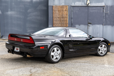 1991 Acura NSX in Berlina Black over Black