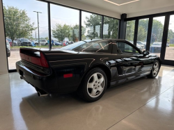 1991 Acura NSX in Berlina Black over Ivory