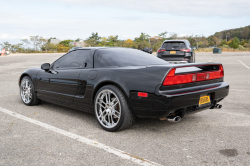 1991 Acura NSX in Berlina Black over Ivory