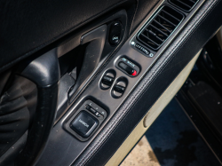 1991 Acura NSX in Berlina Black over Ivory