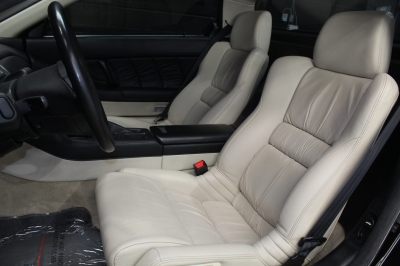 1991 Acura NSX in Berlina Black over Ivory