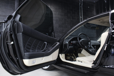1991 Acura NSX in Berlina Black over Ivory