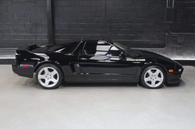 1991 Acura NSX in Berlina Black over Ivory