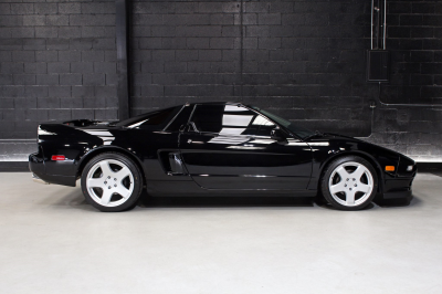 1991 Acura NSX in Berlina Black over Ivory