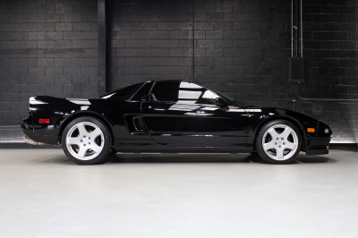 1991 Acura NSX in Berlina Black over Ivory