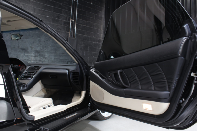 1991 Acura NSX in Berlina Black over Ivory