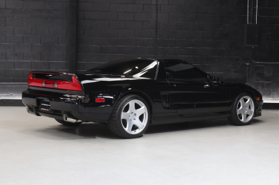 1991 Acura NSX in Berlina Black over Ivory