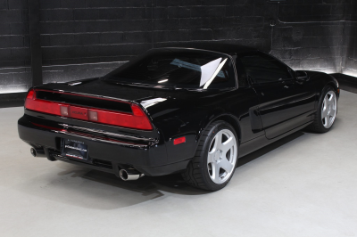 1991 Acura NSX in Berlina Black over Ivory