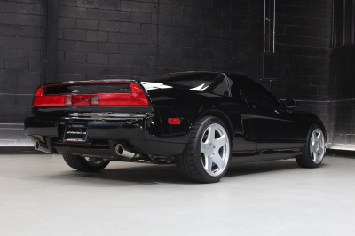 1991 Acura NSX in Berlina Black over Ivory