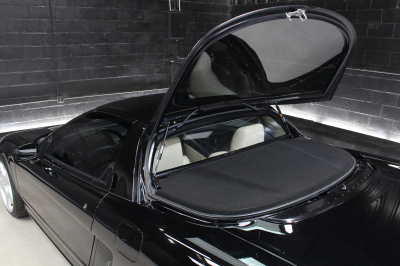 1991 Acura NSX in Berlina Black over Ivory
