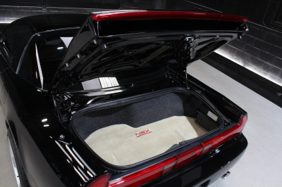 1991 Acura NSX in Berlina Black over Ivory