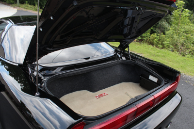 1991 Acura NSX in Berlina Black over Ivory