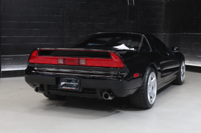 1991 Acura NSX in Berlina Black over Ivory