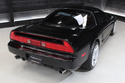 1991 Acura NSX in Berlina Black over Ivory