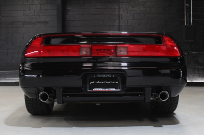 1991 Acura NSX in Berlina Black over Ivory