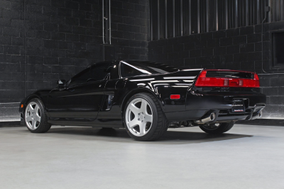 1991 Acura NSX in Berlina Black over Ivory