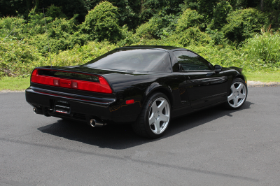 1991 Acura NSX in Berlina Black over Ivory
