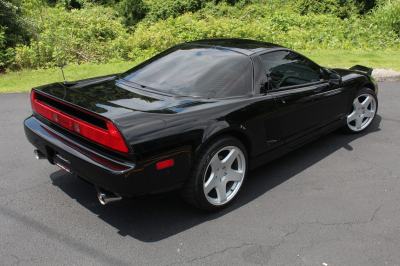 1991 Acura NSX in Berlina Black over Ivory