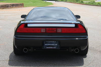 1991 Acura NSX in Berlina Black over Ivory
