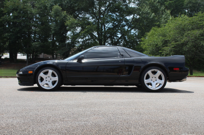 1991 Acura NSX in Berlina Black over Ivory