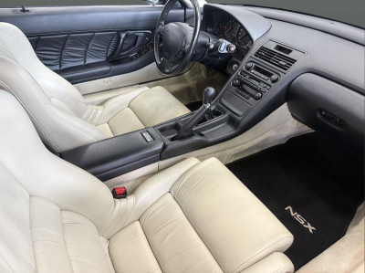 1991 Acura NSX in Berlina Black over Ivory