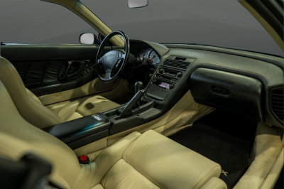 1991 Acura NSX in Berlina Black over Ivory