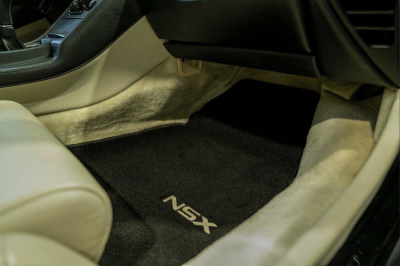 1991 Acura NSX in Berlina Black over Ivory