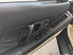 1991 Acura NSX in Berlina Black over Ivory