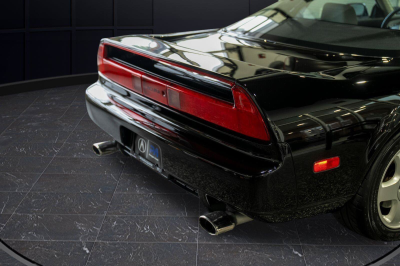 1991 Acura NSX in Berlina Black over Ivory