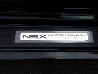 1991 Acura NSX in Berlina Black over Black