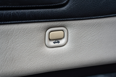 1991 Acura NSX in Formula Red over Ivory