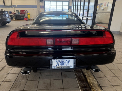 1991 Acura NSX in Berlina Black over Black