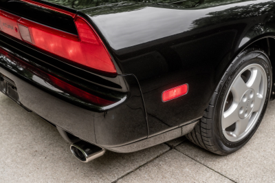 1991 Acura NSX in Berlina Black over Black