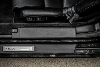 1991 Acura NSX in Berlina Black over Black