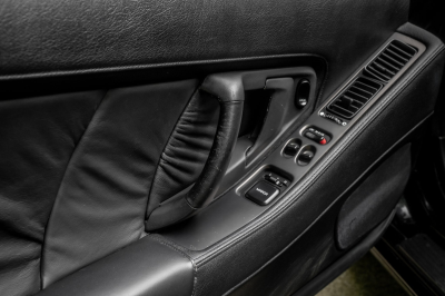 1991 Acura NSX in Berlina Black over Black