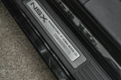 1991 Acura NSX in Berlina Black over Black