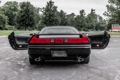 1991 Acura NSX in Berlina Black over Black