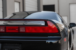 1991 Acura NSX in Berlina Black over Ivory