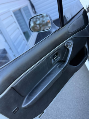 2001 BMW Z3 Coupe in Titanium Silver Metallic over Black