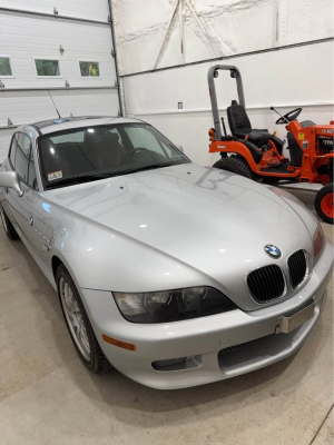 2001 BMW Z3 Coupe in Titanium Silver Metallic over Dream Red