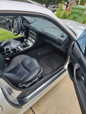 2001 BMW Z3 Coupe in Titanium Silver Metallic over Black